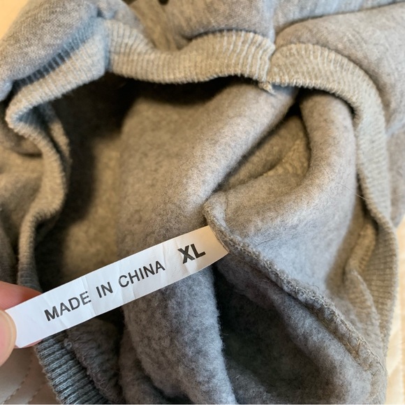 Adidog dog sweater gray XL fits 11 - 17 pound dogs fleece adidas pet - Picture 3 of 6